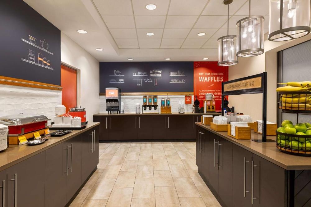 Hampton Inn By Hilton Shelton