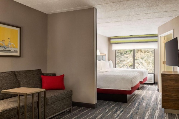 Hampton Inn By Hilton Shelton image 16