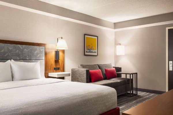 Hampton Inn By Hilton Shelton image 18