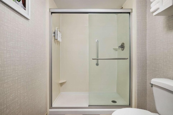 Hampton Inn By Hilton Shelton image 19