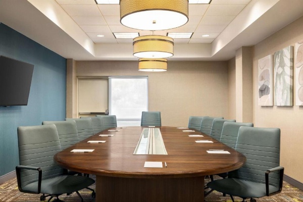 Hampton Inn By Hilton Shelton image 28