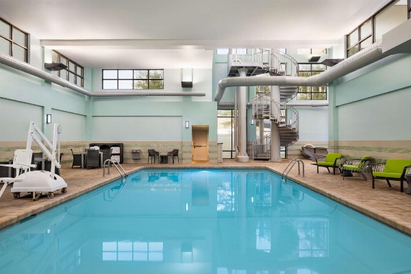 Hampton Inn By Hilton Shelton image 5