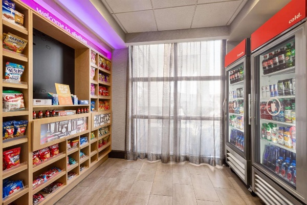 Hampton Inn By Hilton Shelton image 7